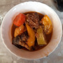 брат угощал фирменным блюдом, мясо в этот раз было особенно вкусным