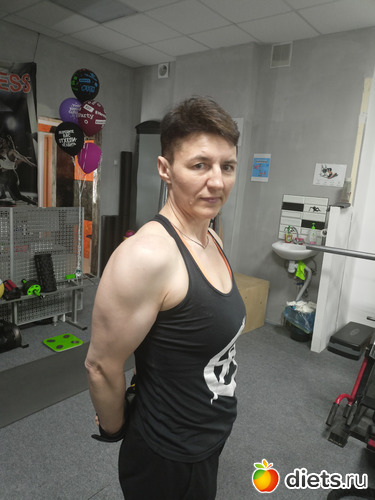 Трицепс. Не люблю его качать, альбом: Моя любимая тренажерка "ФК Звездный"