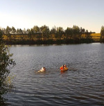 Август, гости