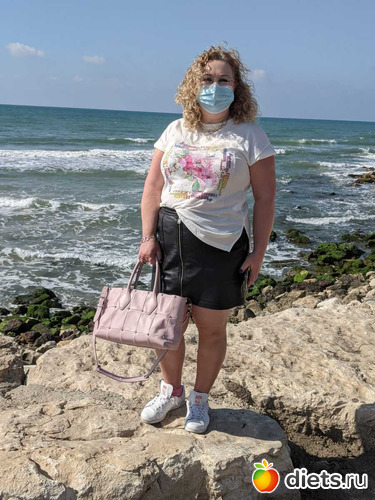 2 фото: Наряды и луки