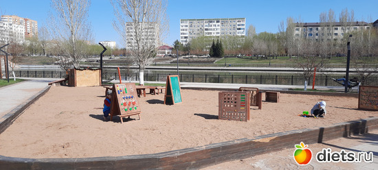 на набережной есть и песочницы, альбом: Астана Зима/весна/лето 2023