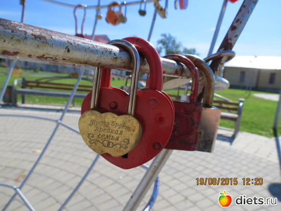 хорошая и красивая традиция, наверное, в каждом городе есть, альбом: Ишим