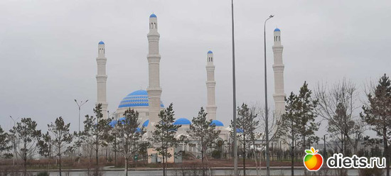 самая большая мечеть в центральной Азии, альбом: Храмы Астаны