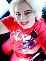      !)))           700     105.900 !)))