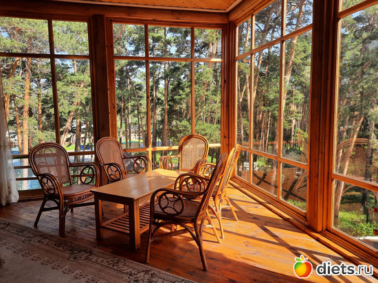 любимая терасса утром, альбом: Отдых с внучей в Боровом 2024