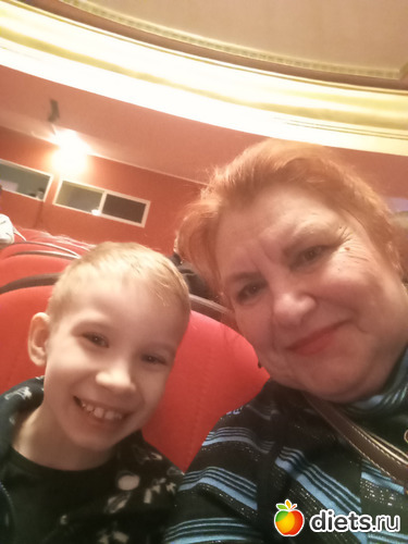 В театре, альбом: Обо всем понемногу