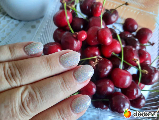 скромно, но с блестяхами))), альбом: апрель/май 2024