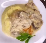 Филешичка в сливочно-грибном соусе