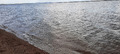вода тёплая и спокойная, я такую люблю. Тениз нас ждал